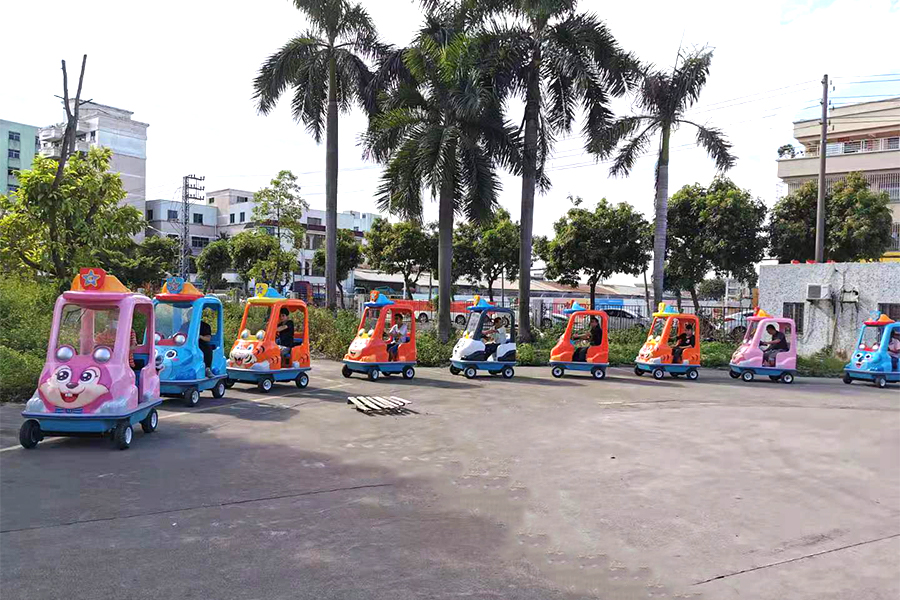  Two-Seater cartoon electric sightseeing car 