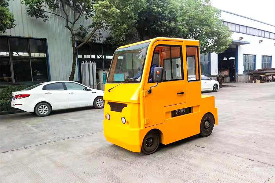 10T-B Industrial utility Tow tractor