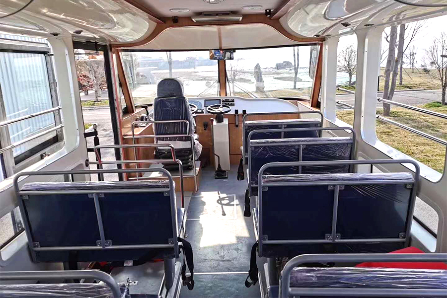 Sightseeing version of the amphibious vehicle