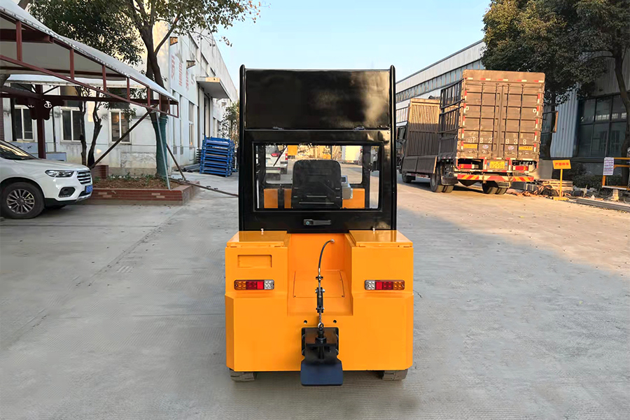 10T-A Industrial utility Tow tractor